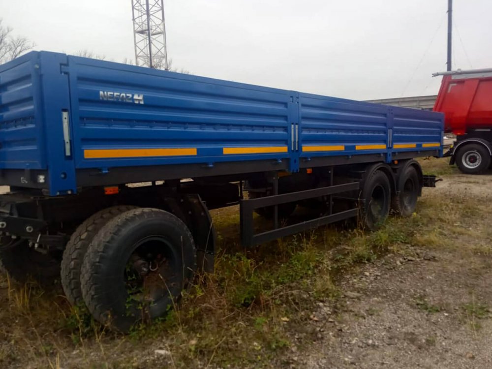 Прицеп бортовой НЕФАЗ 8332-04