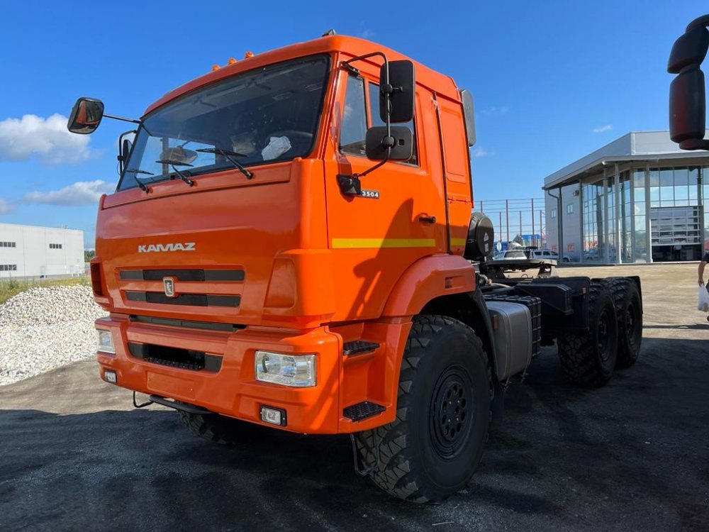 Тягач КАМАЗ 53504-76020-50