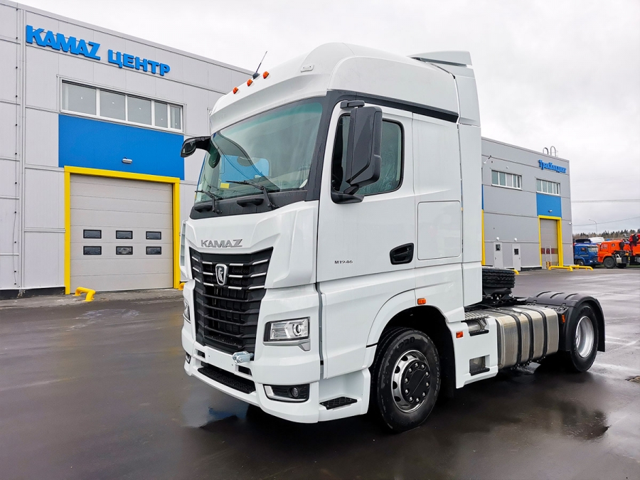 Тягач КАМАЗ 54901-70004-СА (М1946)