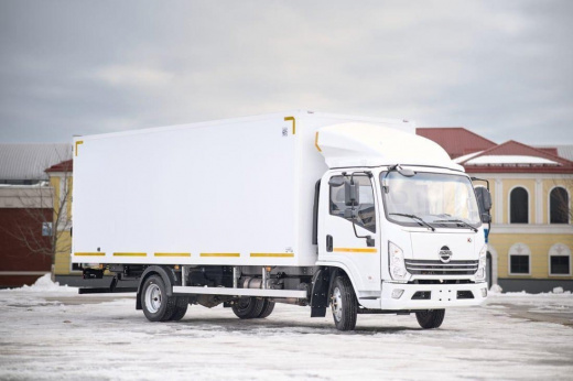 Фургон изотермический АМЗ  на базе  шасси SDAC K7.5 (3800)